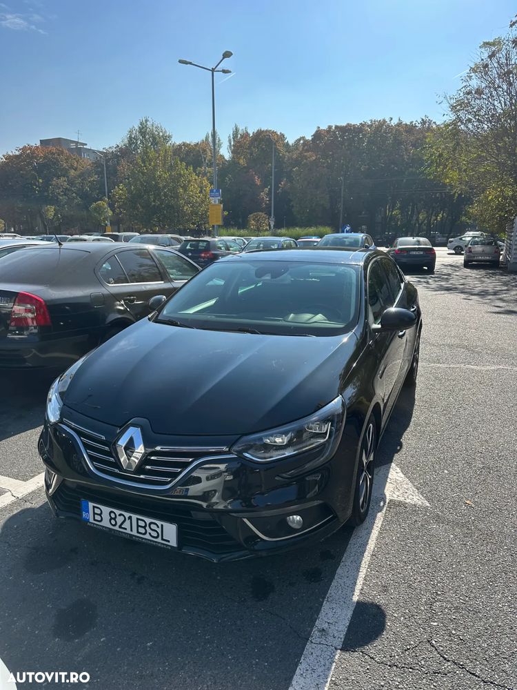 Renault Megane TCe 140 EDC GPF Techno - 8