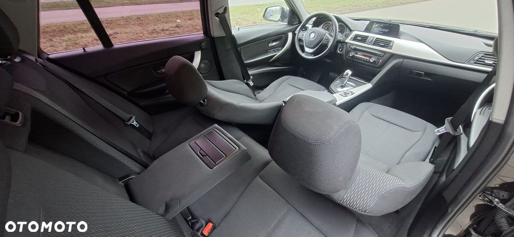 BMW Seria 3 318d - 22