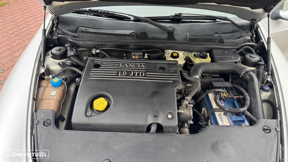 Lancia Lybra SW - 16