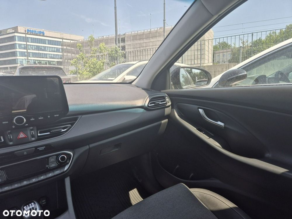 Hyundai i30 1.0 T-GDI Smart - 24