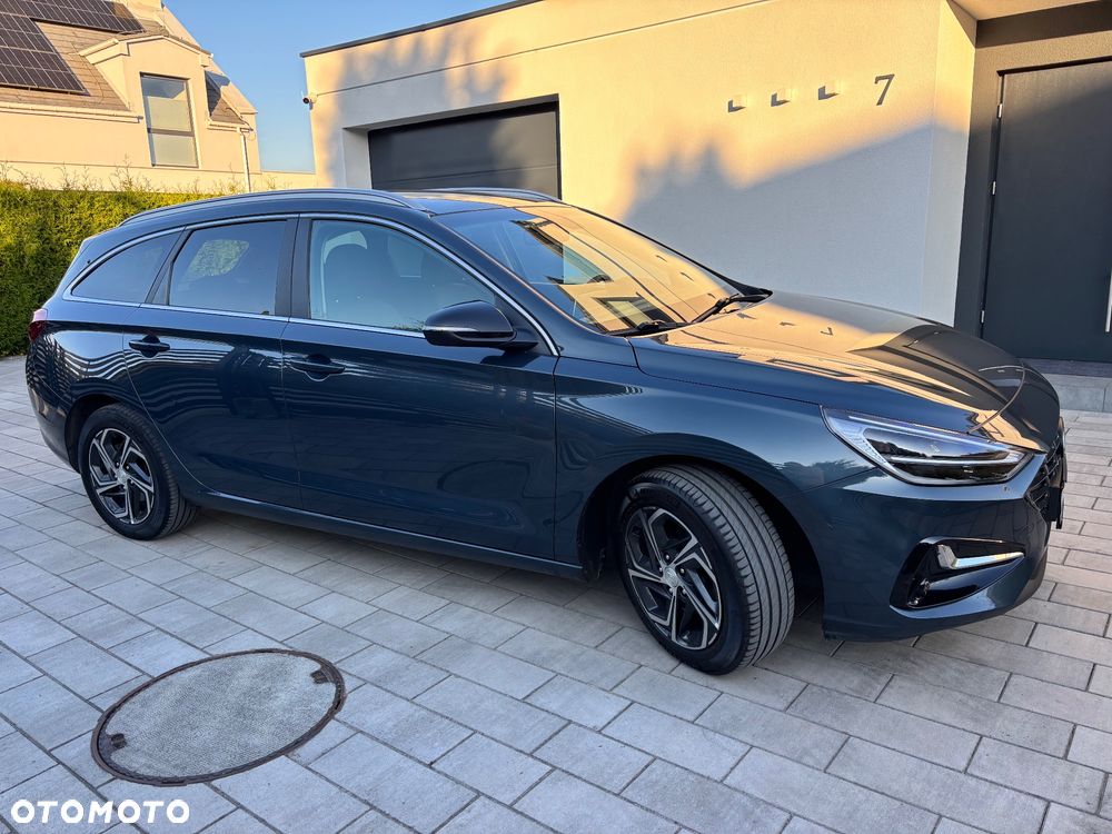 Hyundai i30 1.5 DPI Comfort - 12