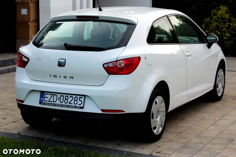 Seat Ibiza SC 1.4 16V Style - 4