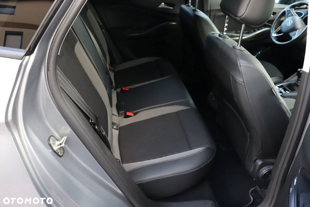 Opel Grandland X 1.5 D Start/Stop Business Elegance - 29