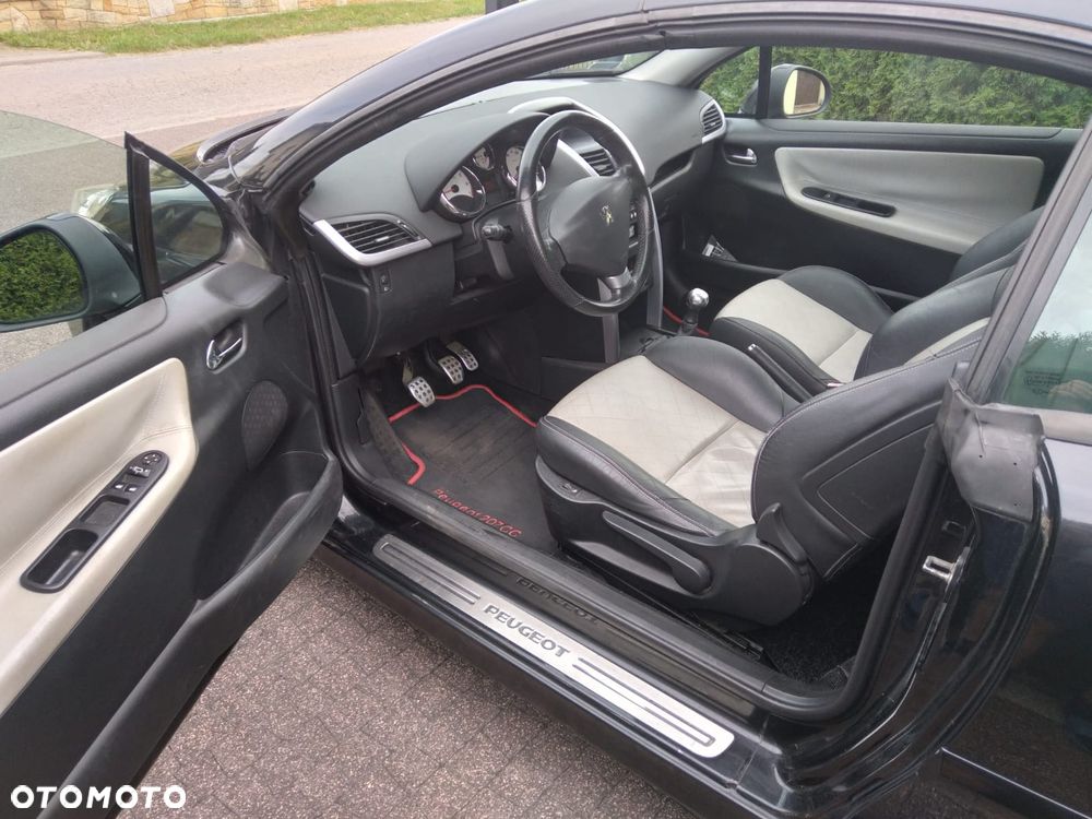 Peugeot 207 CC - 5