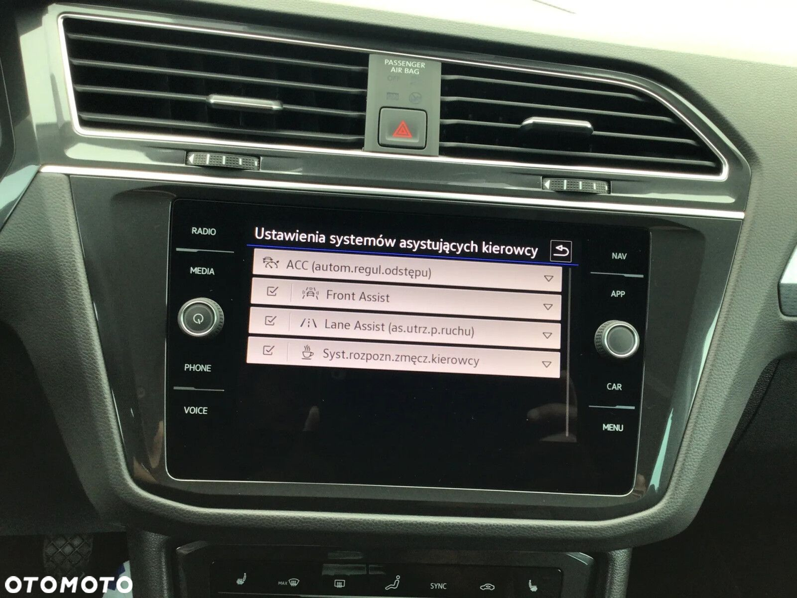 Volkswagen Tiguan 1.5 TSI EVO Life - 18