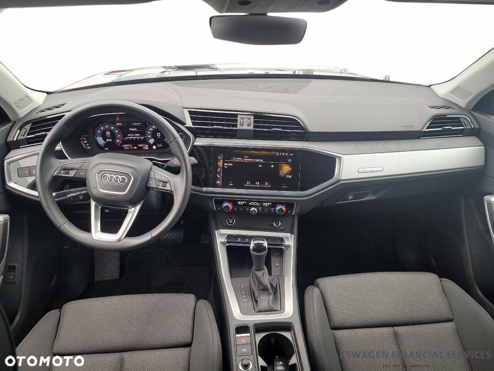 Audi Q3 - 10