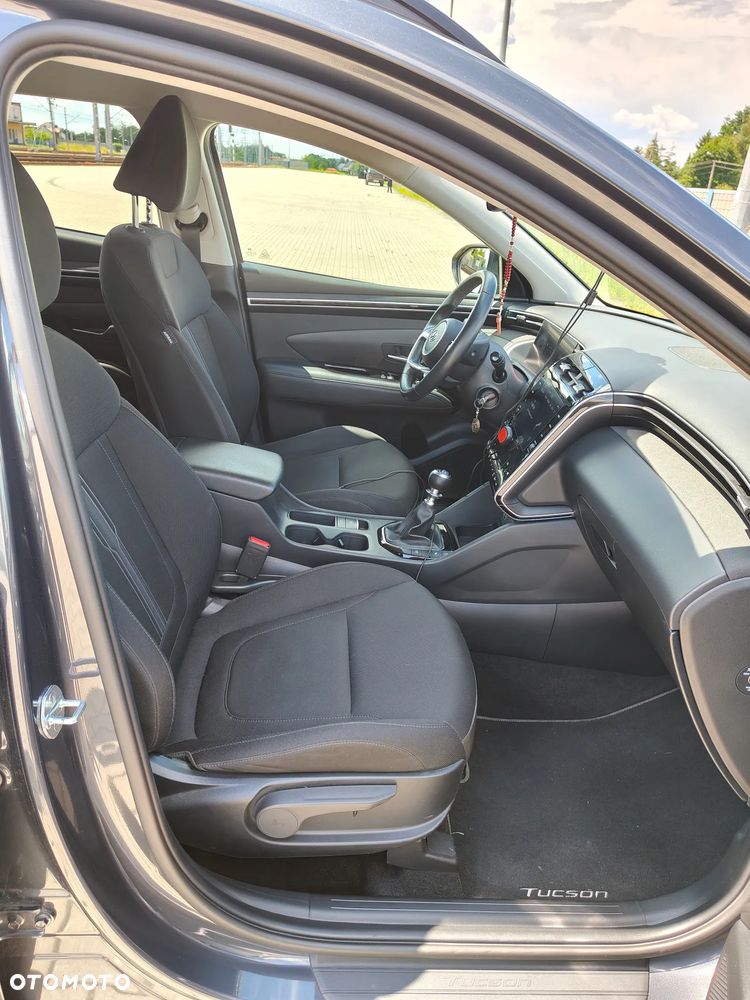 Hyundai Tucson 1.6 T-GDi Smart 2WD - 27