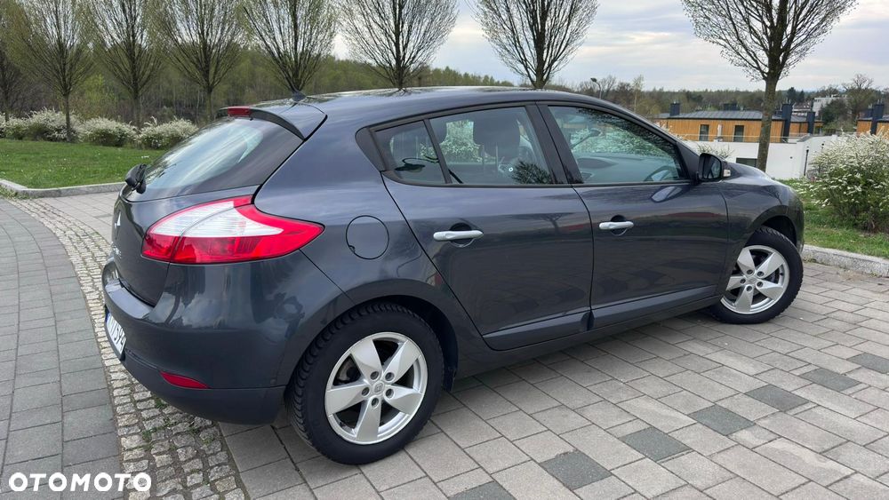 Renault Megane 1.6 16V 110 Dynamique - 3