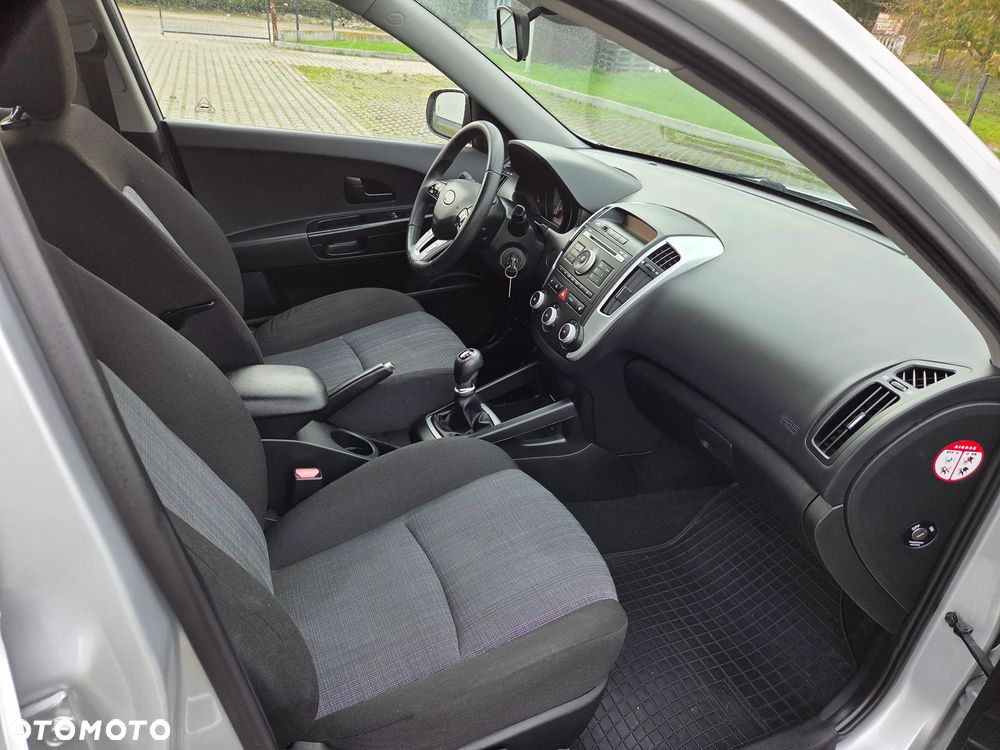 Kia Ceed Cee'd 1.4 Comfort - 7