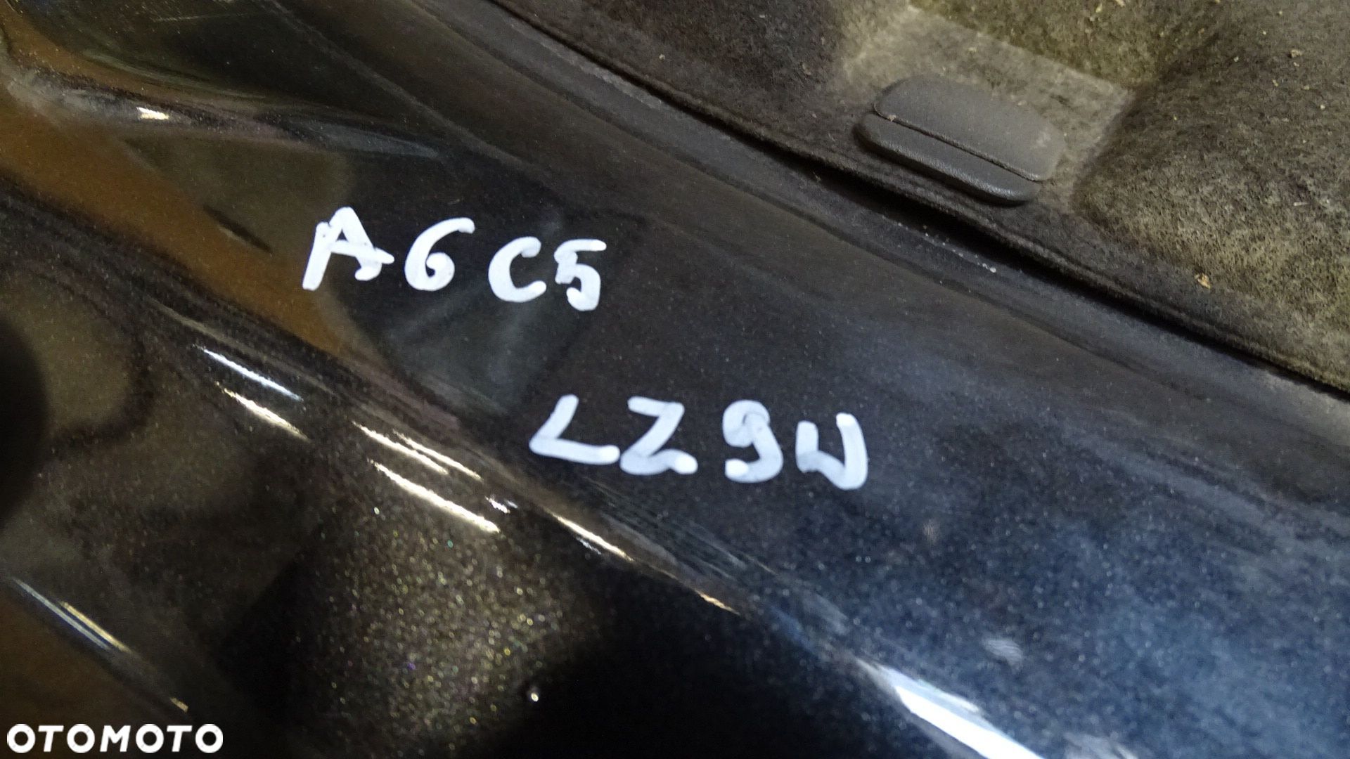 MASKA LZ9W AUDI A6 C5 2.5TDI - 1