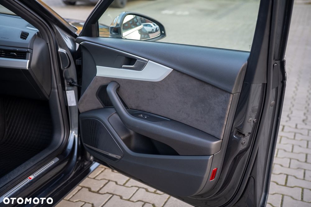 Audi A4 Avant 2.0 TDI S tronic - 20