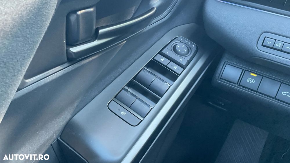 Toyota C-HR 72 kWh Dynamic Long Range - 29