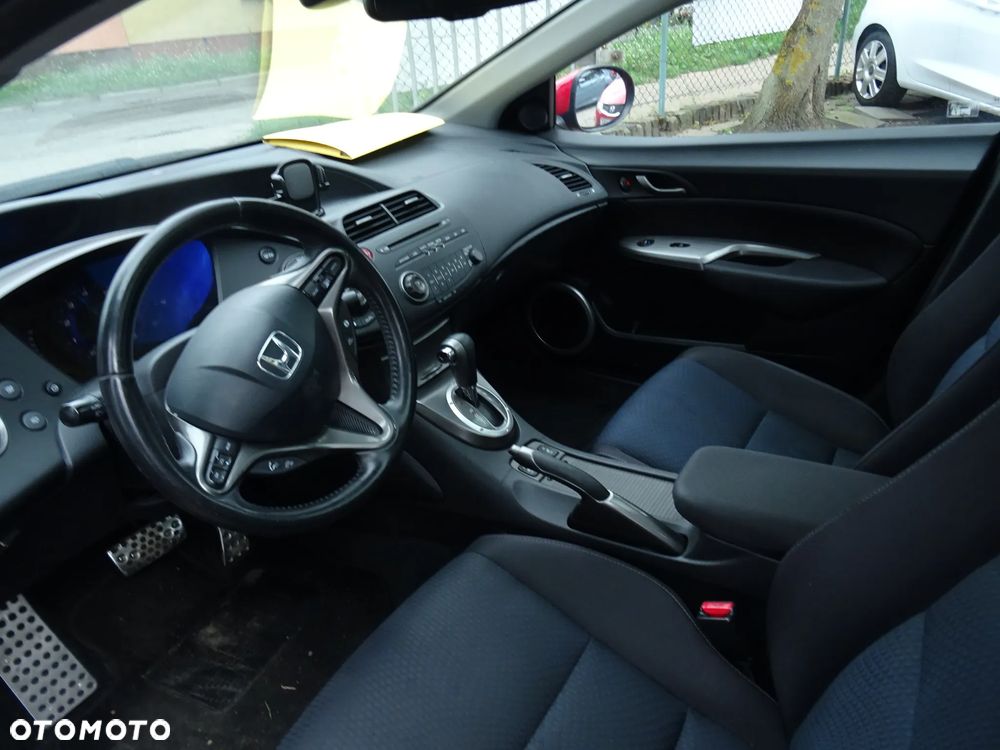 Honda Civic - 10