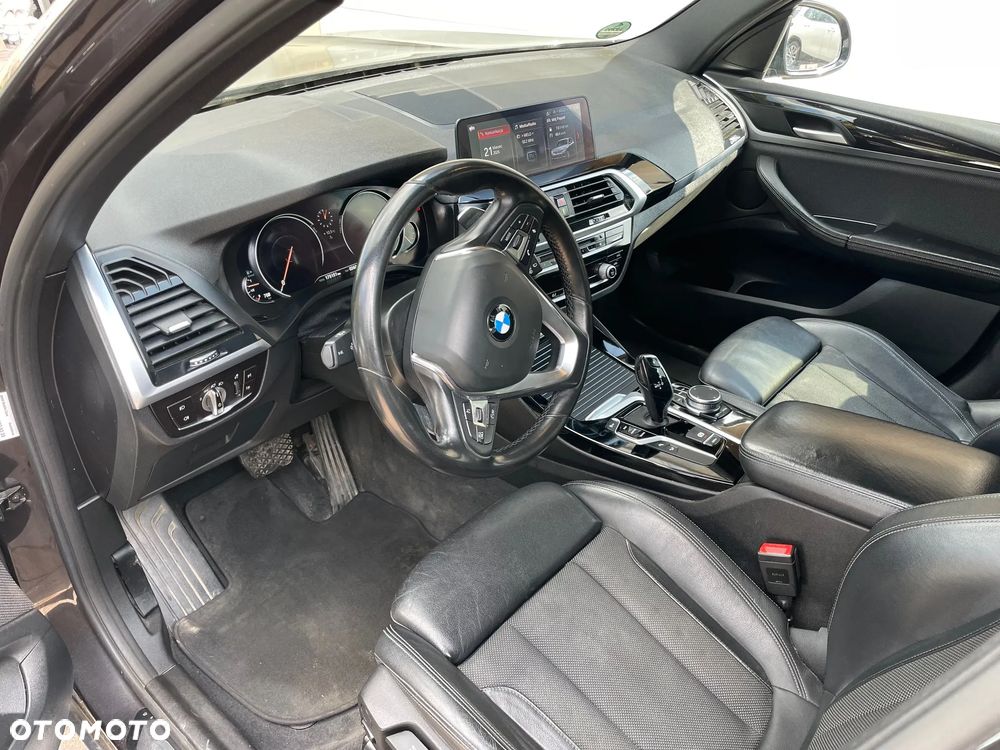 BMW X3 xDrive20d - 9