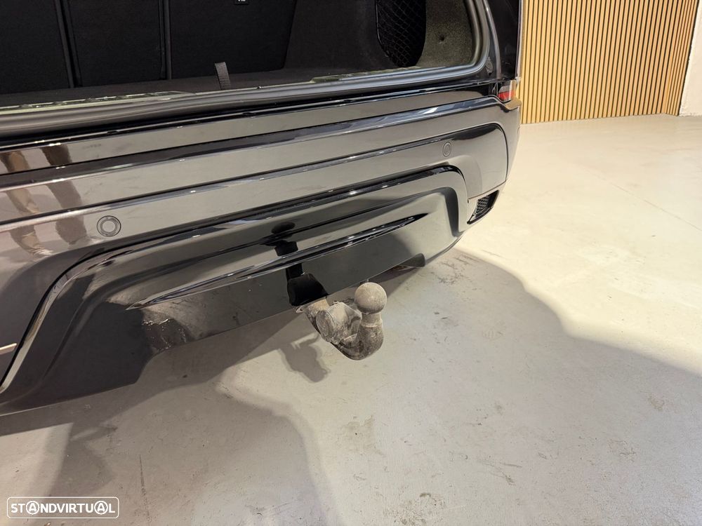 Land Rover Range Rover Evoque P300e R-Dynamic SE - 48
