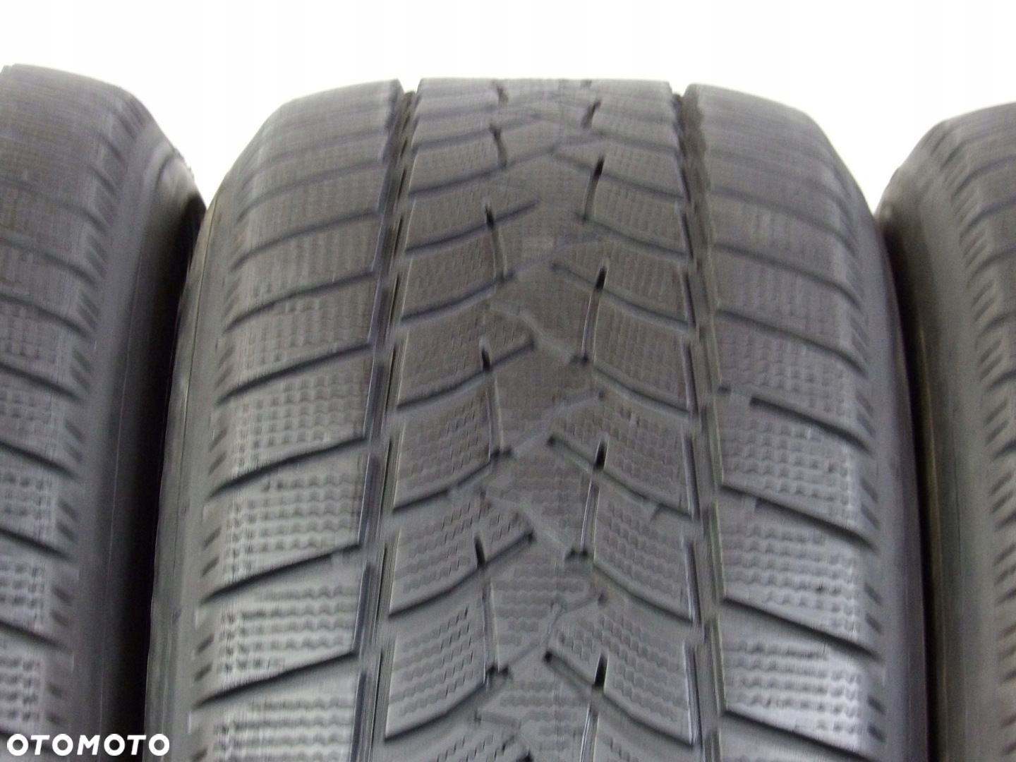4x opona 235/60R18 DUNLOP WINTER SPORT 5 - 2