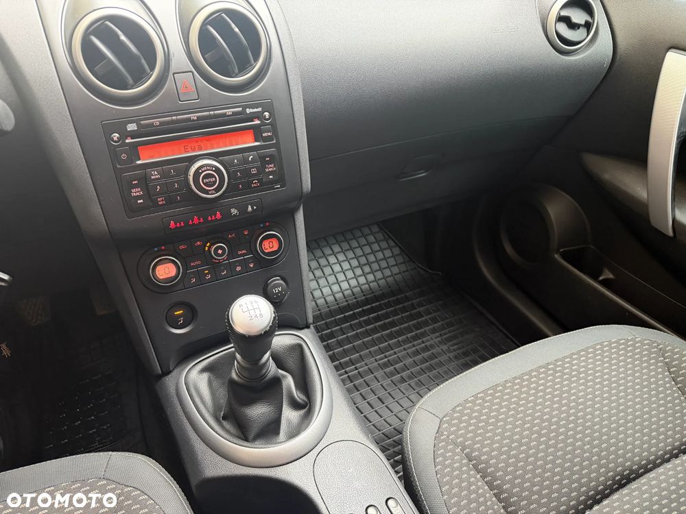 Nissan Qashqai 2.0 Tekna Premium - 9