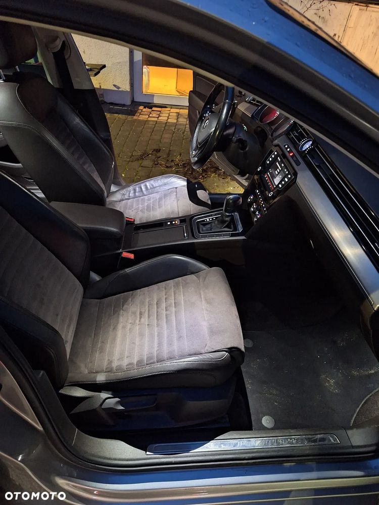 Volkswagen Passat - 8