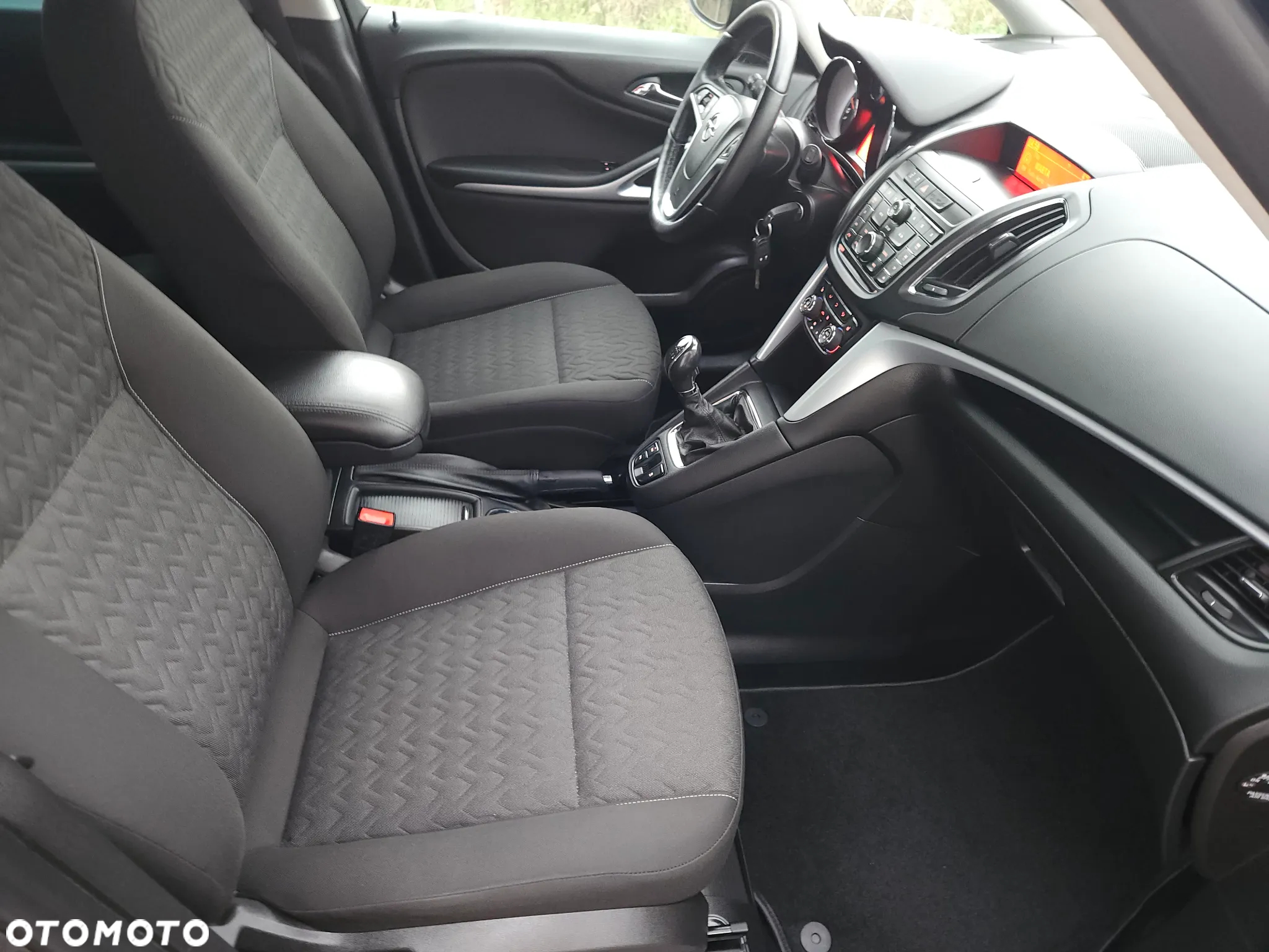 Opel Zafira 1.4 T Elite - 14