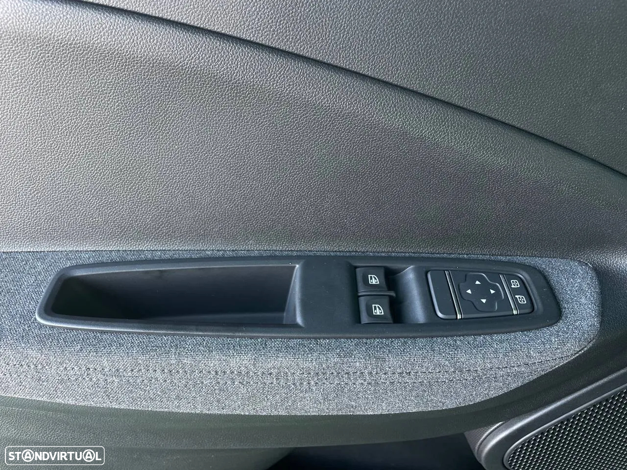 Renault Zoe (c/ Bateria) E-Tech EV50 Equilibre - 15