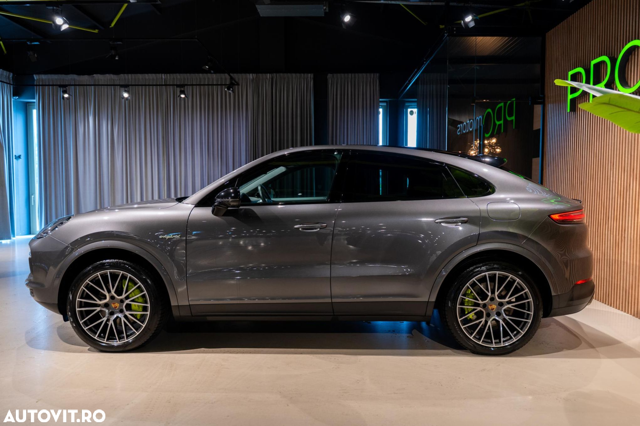 Porsche Cayenne Coupe - 10