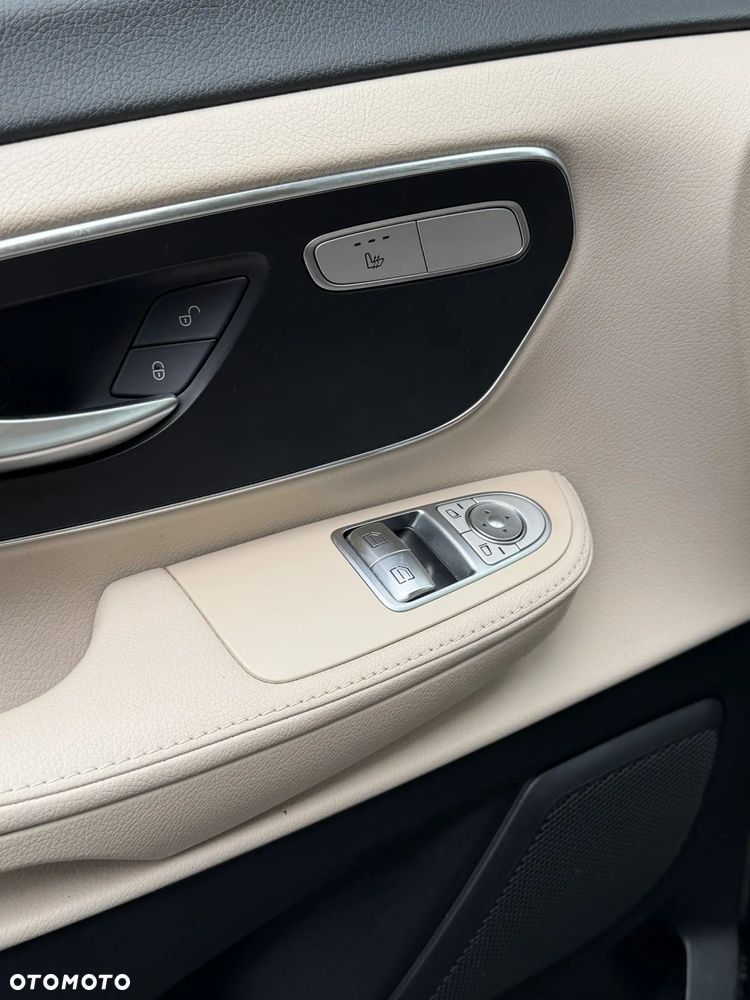 Mercedes-Benz Klasa V 250 d 4-Matic Avantgarde 9G-Tronic (d³ugi) - 22