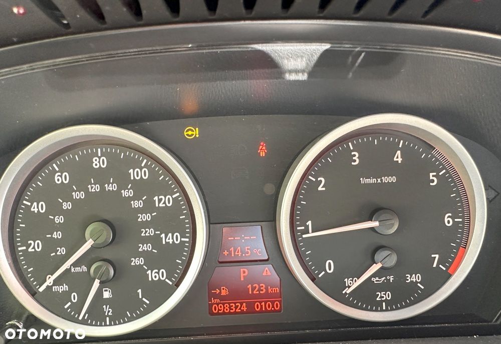 BMW Seria 6 645Ci - 8