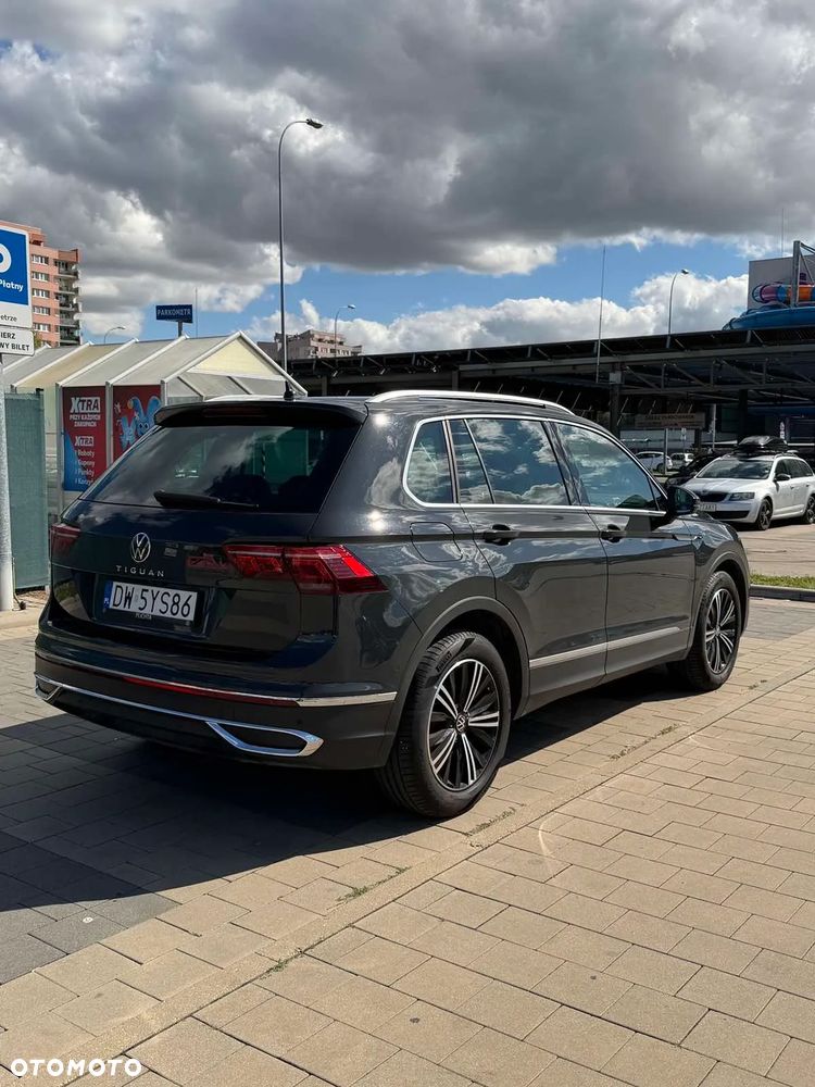 Volkswagen Tiguan - 8