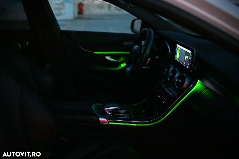 Mercedes-Benz C 300 e 4MATIC Aut. - 16