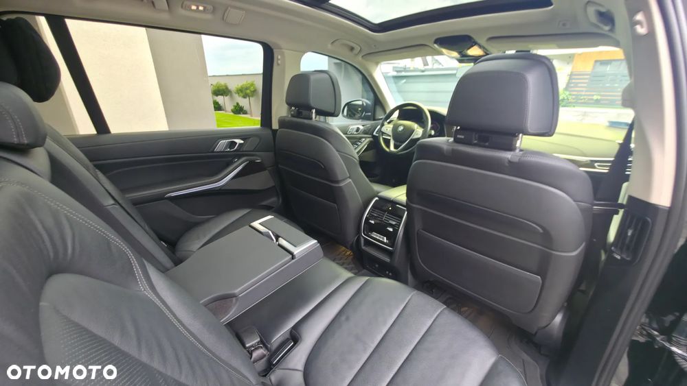 BMW X7 xDrive30d - 10