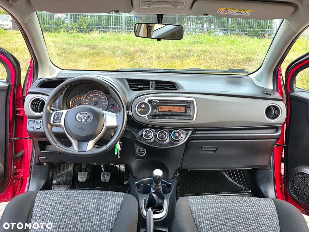 Toyota Yaris - 6