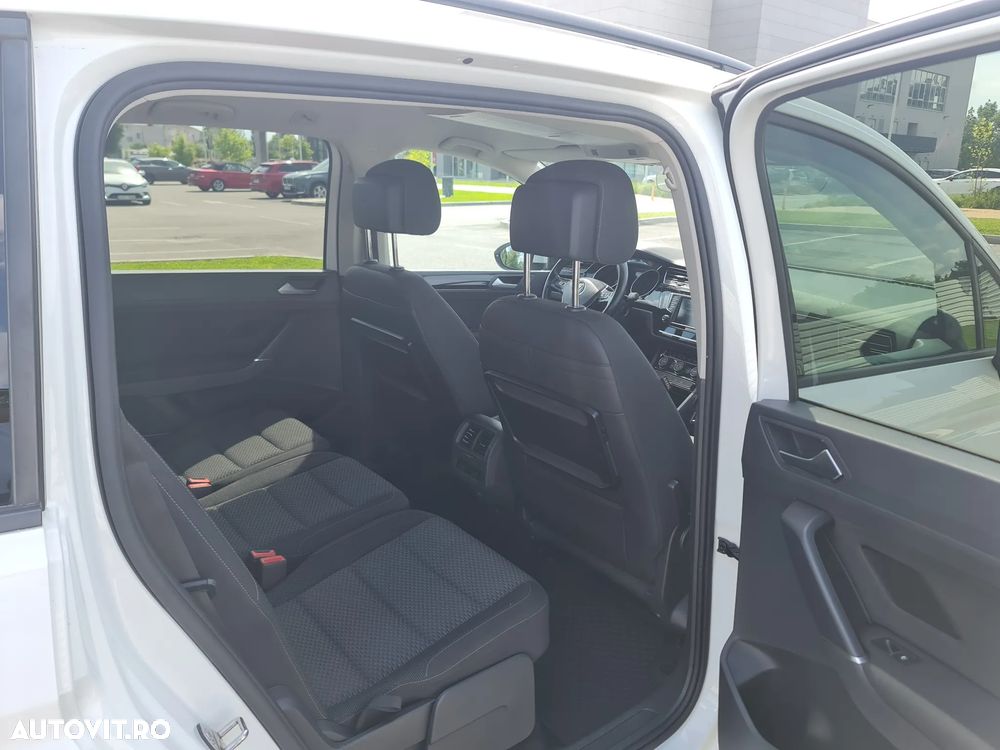 Volkswagen Touran 1.6 TDI SCR (BlueMotion Technology) Comfortline - 14