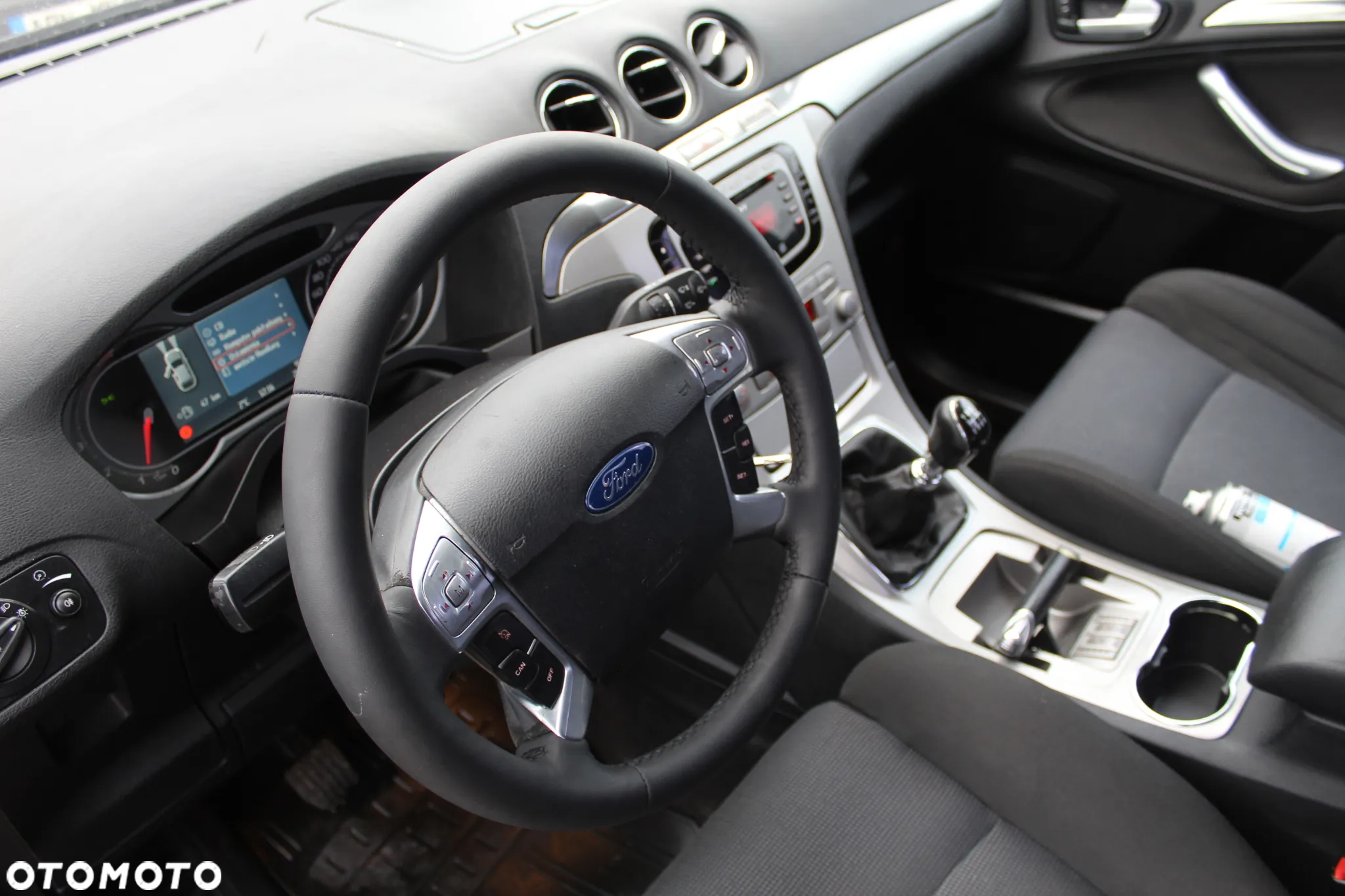 Ford S-Max 2.2 TDCi Titanium - 13