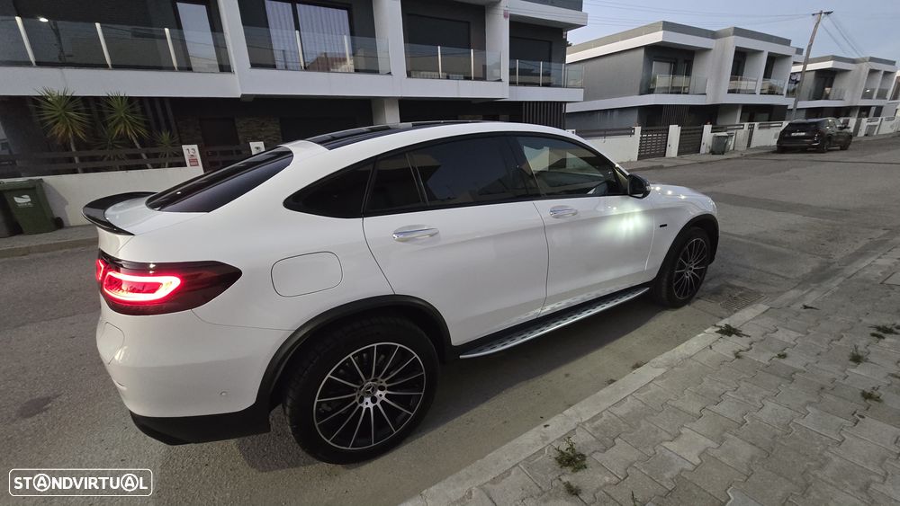Mercedes-Benz GLC 300 - 4