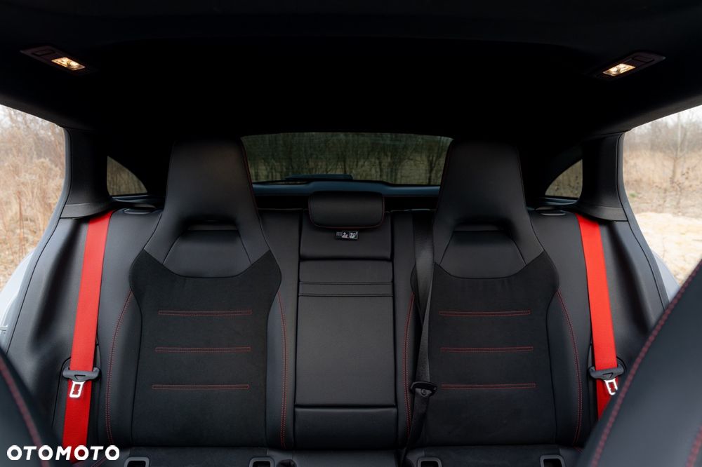 Mercedes-Benz CLA AMG 35 4-Matic 7G-DCT - 29