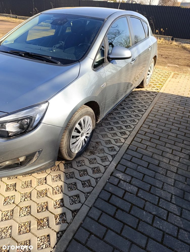 Opel Astra - 12
