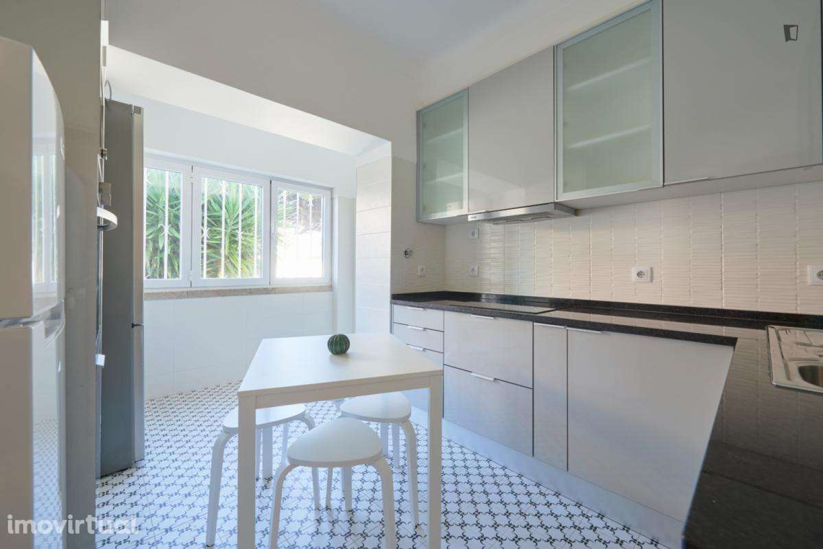 Quarto - localizado em Alvalade Lisbon - Grande imagem: 4/46