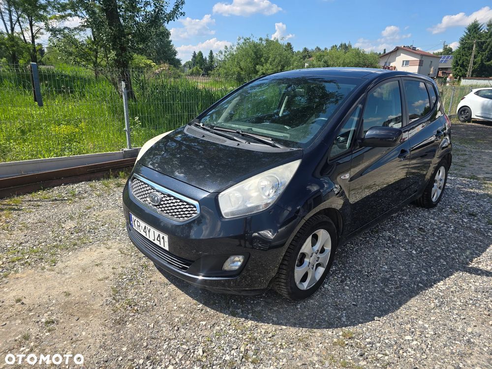 Kia Venga 1.6 CRDi 128 Black Collection - 1