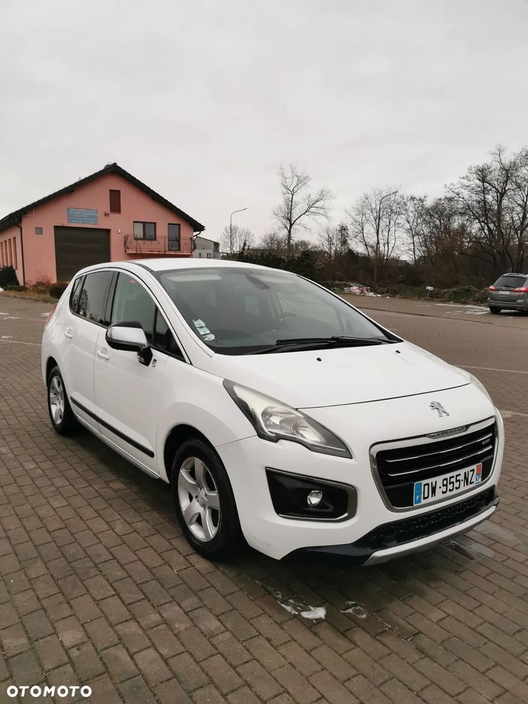 Peugeot 3008 2.0 HYbrid4 - 4