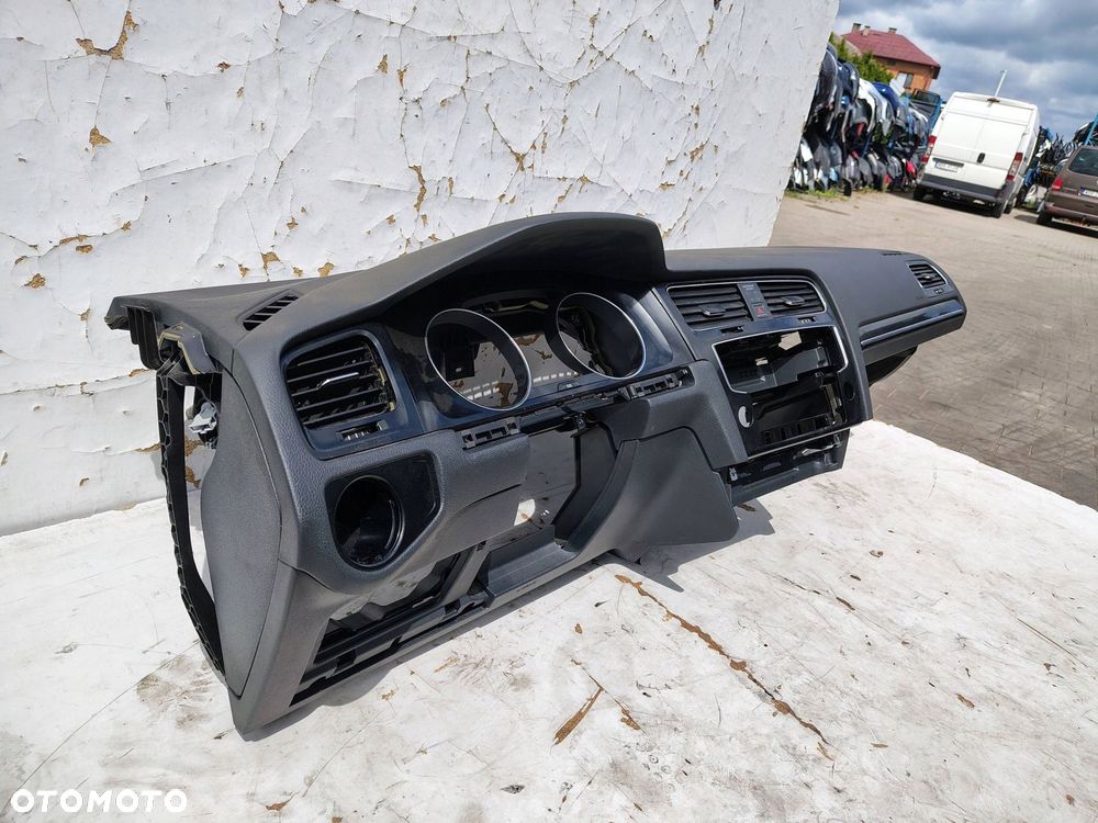 DESKA ROZDZIELCZA KONSOLA VOLKSWAGEN GOLF 7 VII GTD - 12