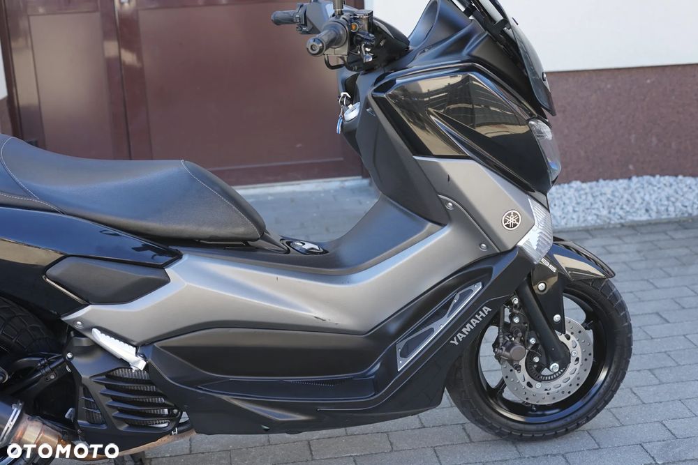 Yamaha NMAX - 9