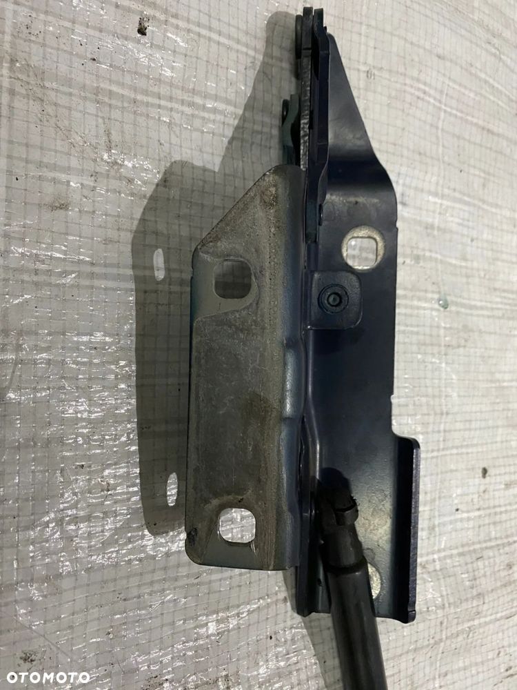 BMW E60 E61 ZAWIAS MASKI LEWY TIEFSEEBLAU - 5