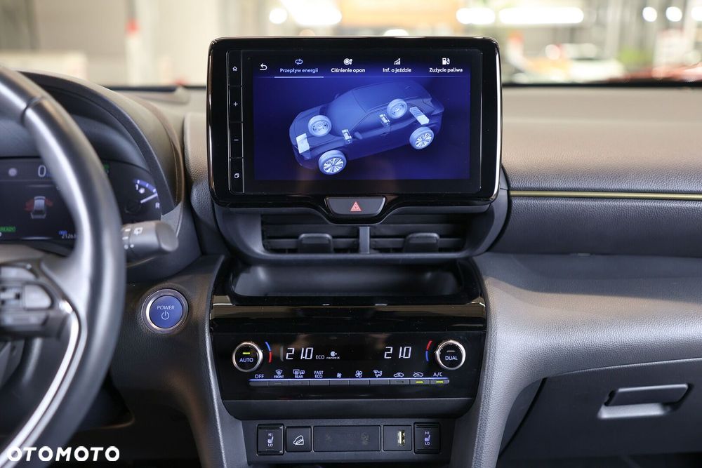Toyota Yaris Cross - 21