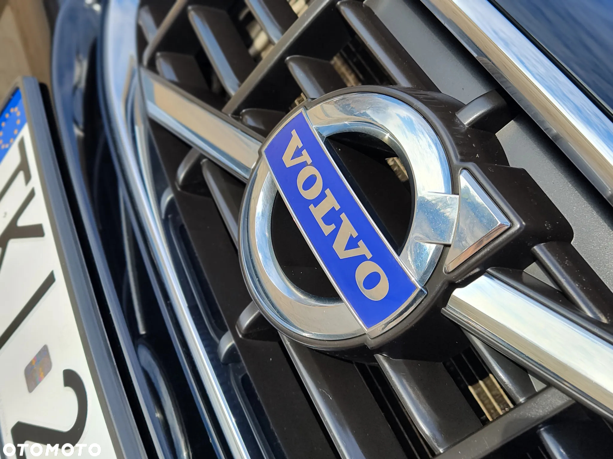 Volvo XC 60 DRIVe Momentum - 4