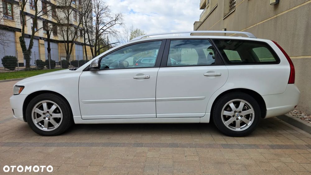 Volvo V50 D2 Kinetic - 7