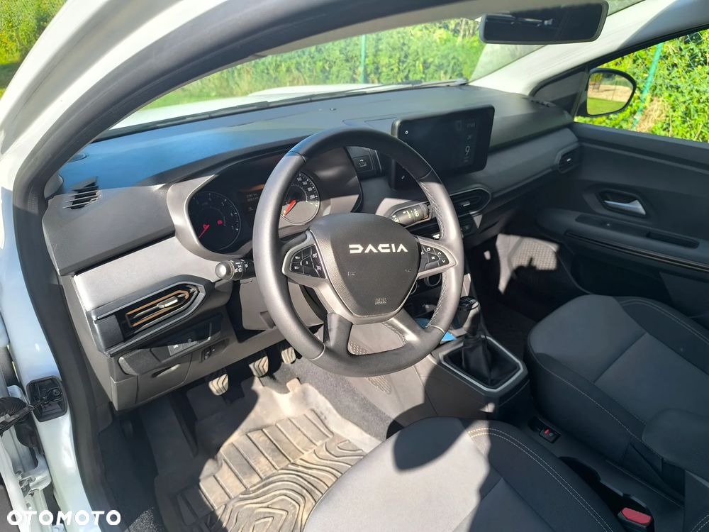 Dacia Sandero - 13