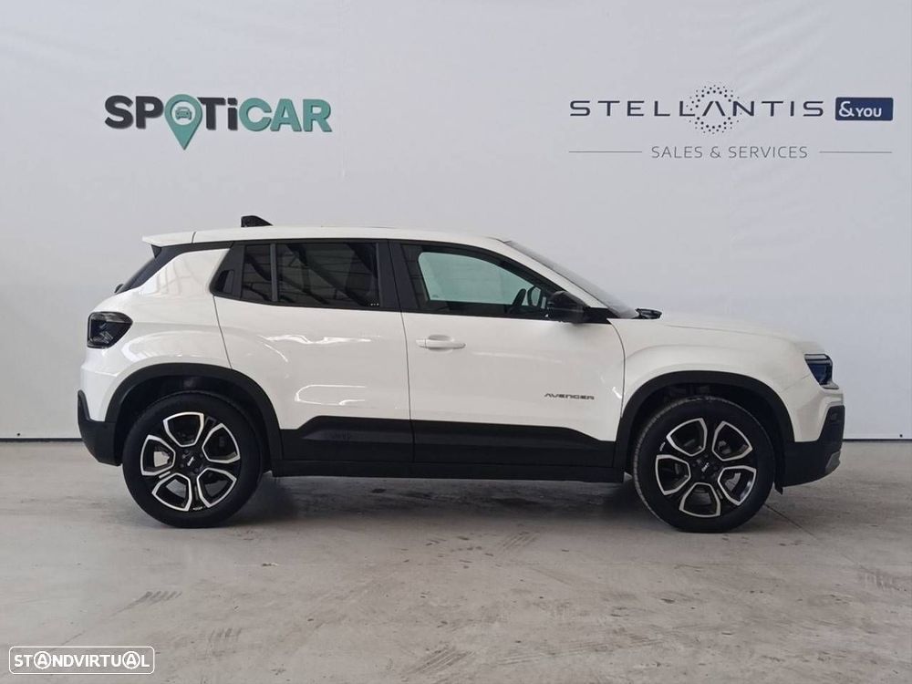 Jeep Avenger 1.2 GSE T3 Altitude - 4