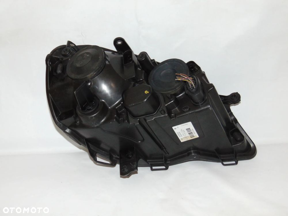 ORYGINAŁ lampa przednia przód lewa prawa czarna VW Volkswagen Polo 4 IV 9N FL lift 05-09r - 16