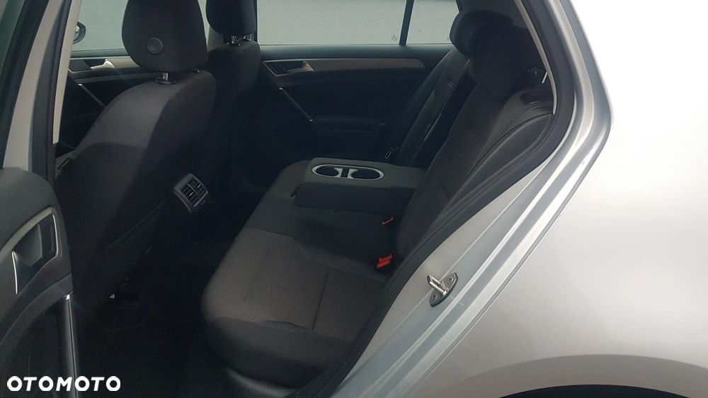 Volkswagen Golf 1.2 TSI BlueMotion Technology Trendline - 32