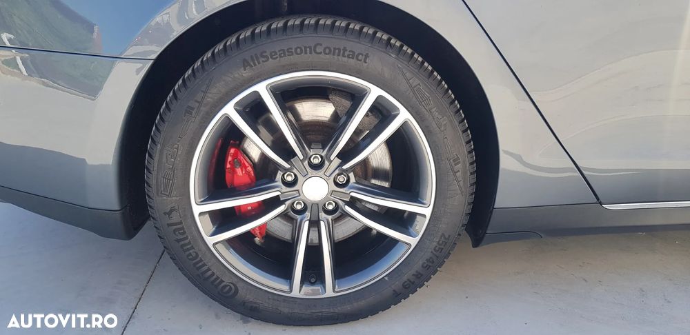 Tesla Model S Performance - 9